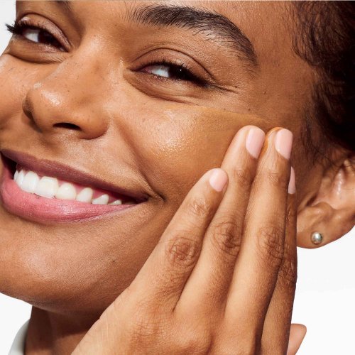 CLINIQUE Even Better Vitamin - Make-up SPF 50 0192333255001 CLINIQUE Even Better Vitamin - Make-up SPF 50 0192333255001